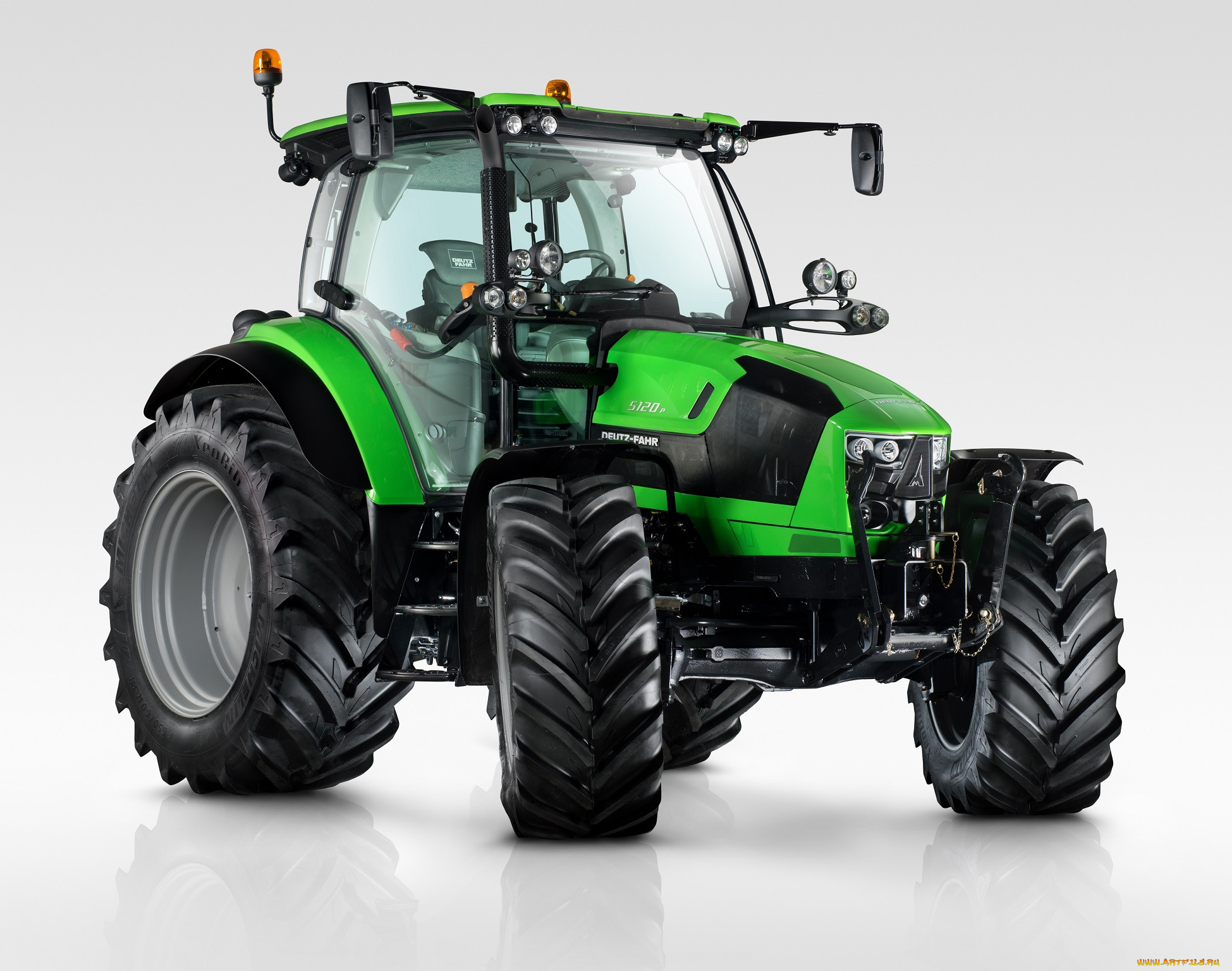 Трактор дойц фар. Трактор Deutz Fahr. Трактора Deutz-Fahr 2005. Трактор Deutz Fahr LX 700. Трактора Deutz-Fahr 11090.